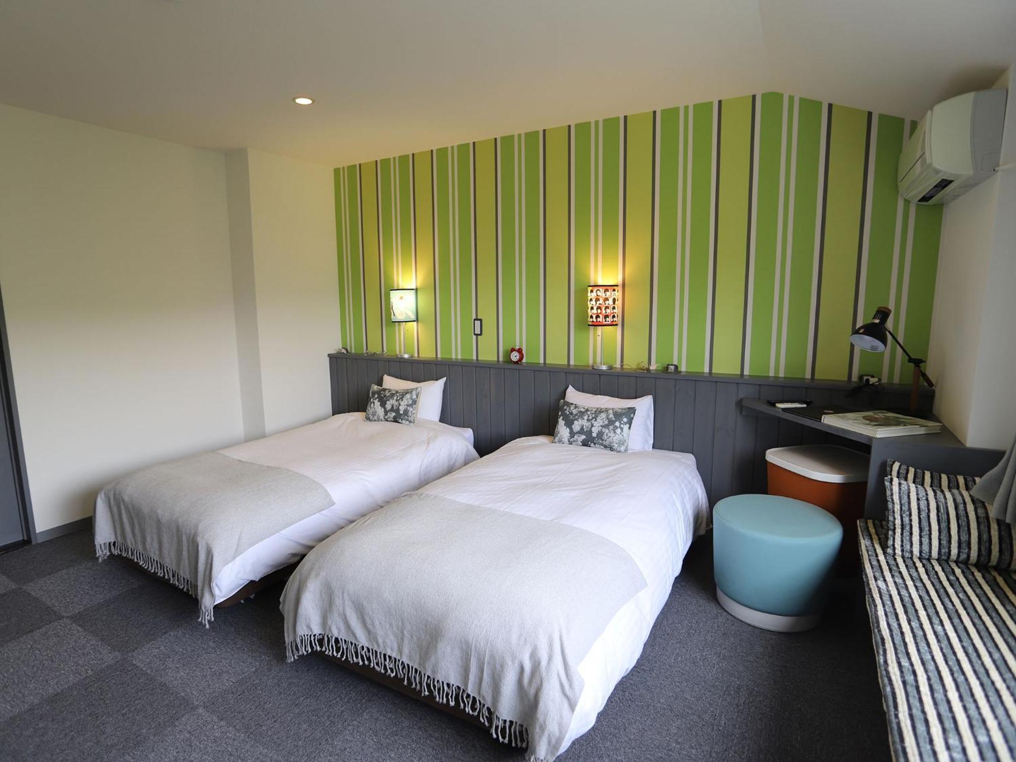 Bed & Breakfast Wellies